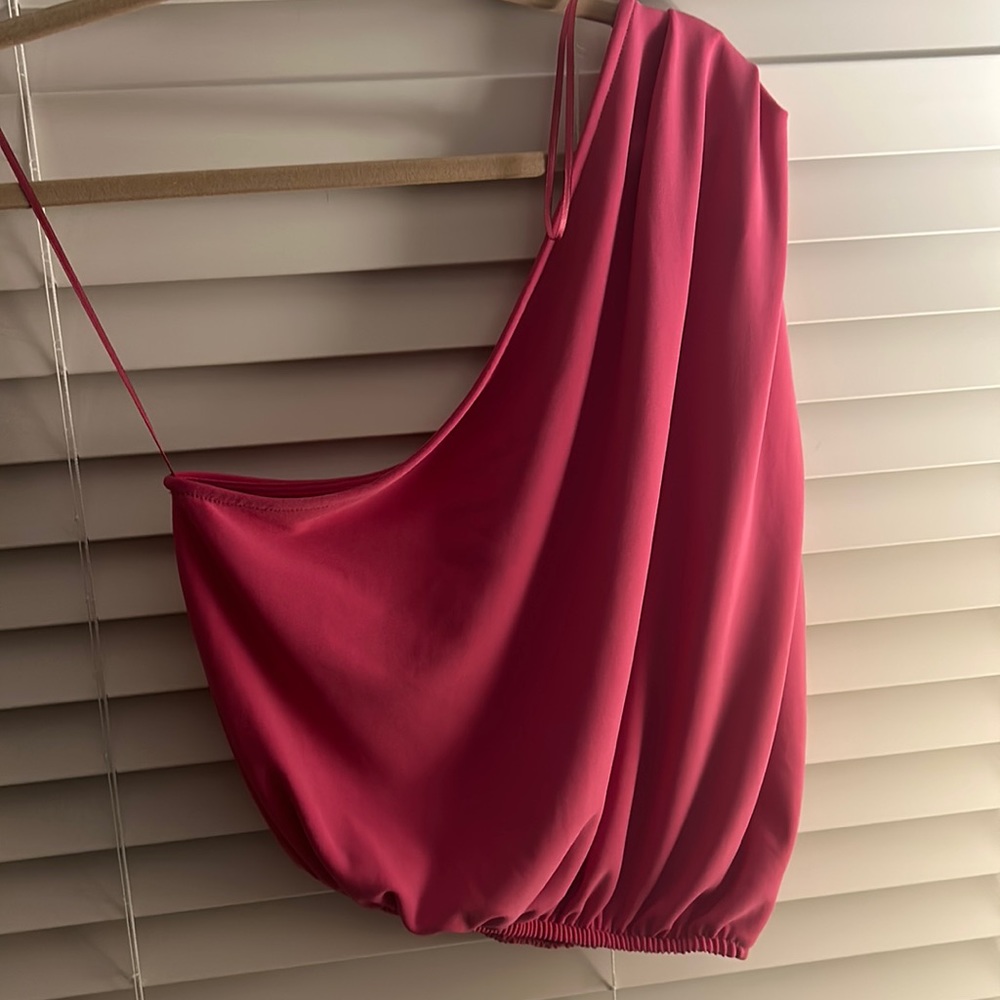 Zara one shoulder pink crop top